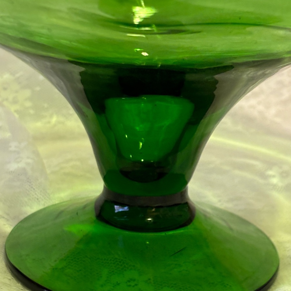 Vintage Green Glass Ruffled Bowl - Picture 2 of 8